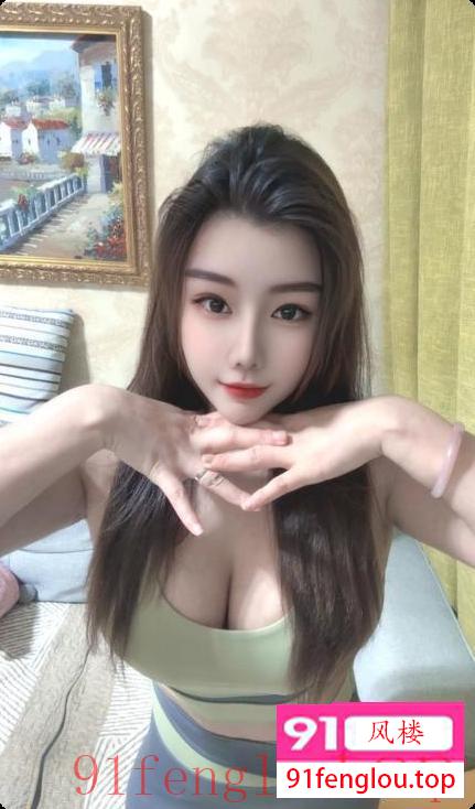 身材颜值俱佳欣欣