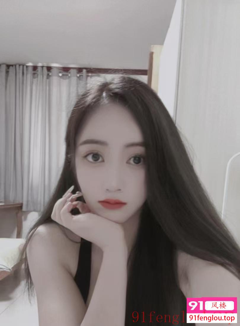 少数民族白族女孩轩轩