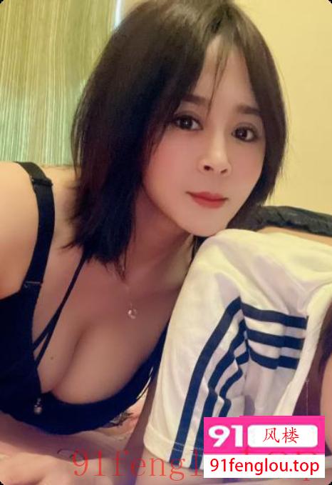 火炉长腿制服御姐