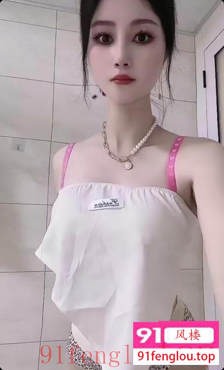 洪山细腰大奶菲姨